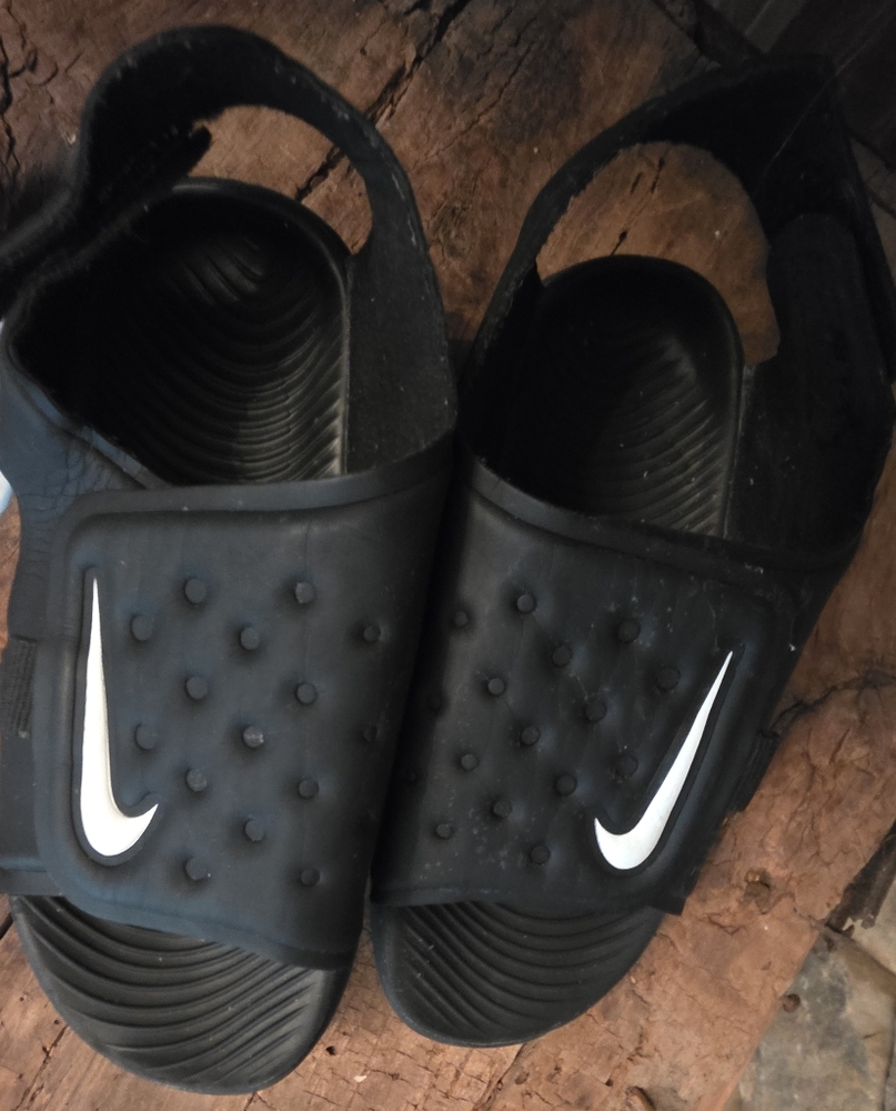 Nike Black Kids Sandals